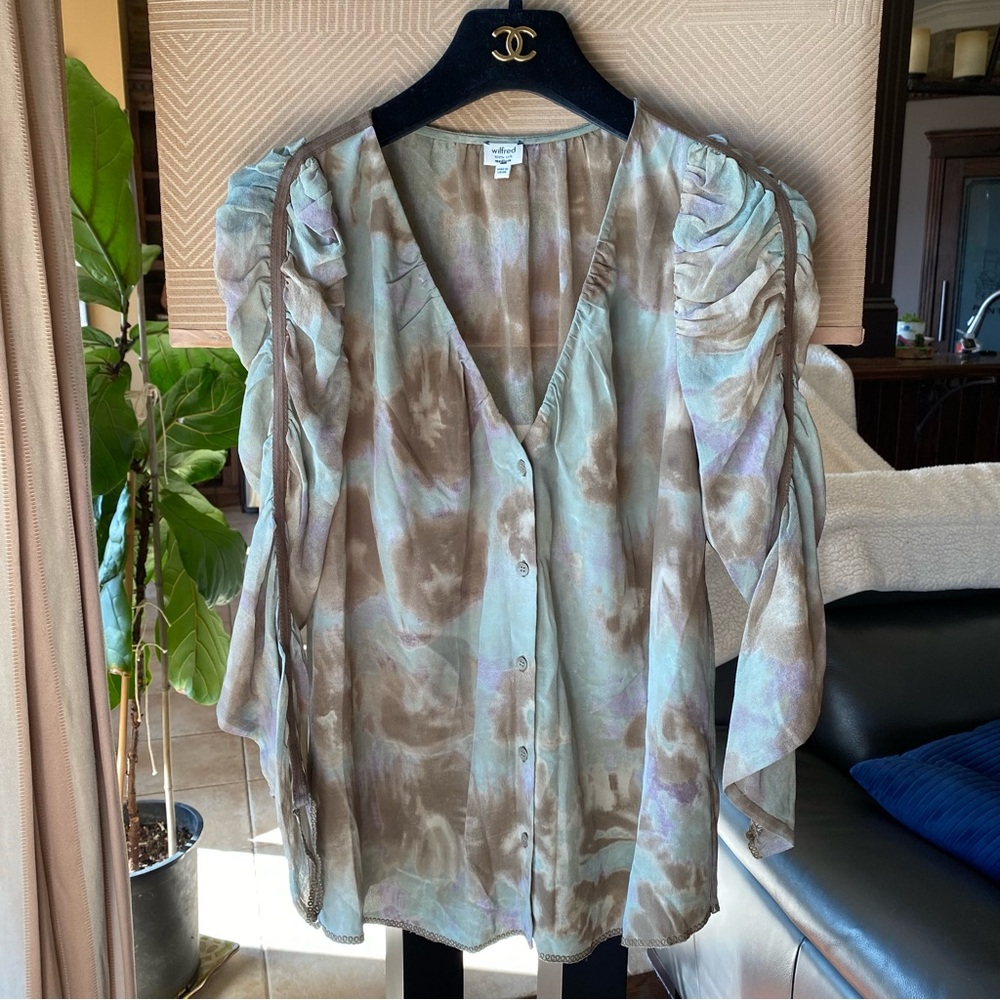 Wilfred Silk Soft Pastel Tie-Dye Blouse - Lightweight V-Neck Women’s Top size M